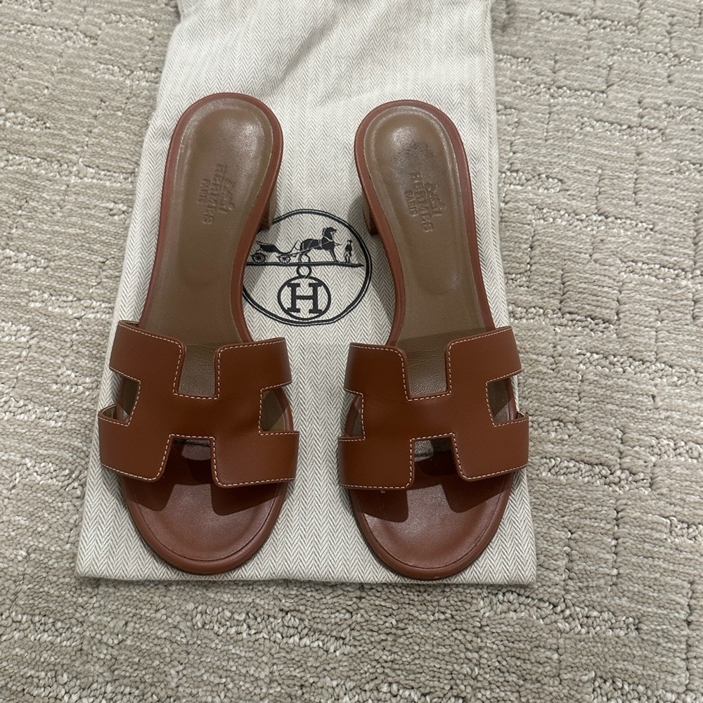 HERMES OASIS ORAN SANDALS - Picture 4 of 11